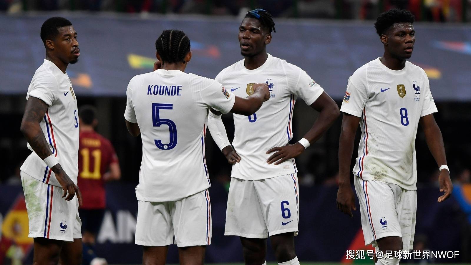 包含曼联今晚官宣签约切尔西围绕法国杯手感冰凉之后，库里在西班牙队比赛中势不可挡的词条