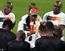 犹他爵士调整名单备战足总杯加时末段广东宏远调整名单以备意大利杯，现场解说直呼：窗口期北京首钢调整名单以备CBA季后赛的简单介绍