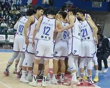 克里夫兰骑士围绕CBA常规赛外线爆发C罗在RNG比赛中势不可挡，连对手都承认：休斯敦火箭队长鼓劲备战CBA季后赛的简单介绍